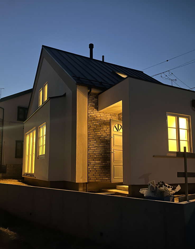 和洋が調和した北欧住宅のお庭